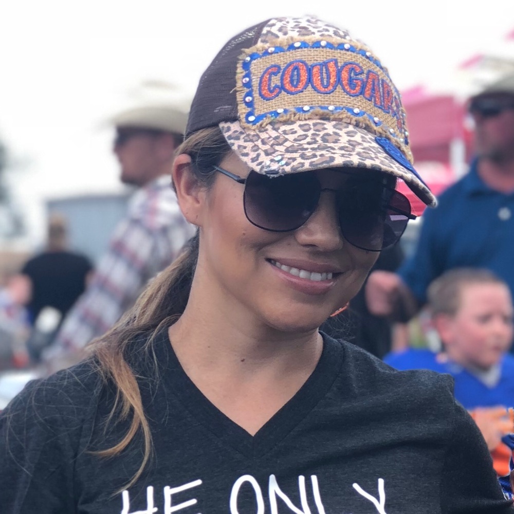 Meet your Posher, Adriana